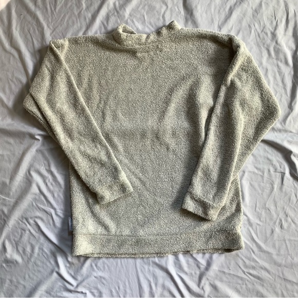 Trent University Sweater - Picture 2 of 4